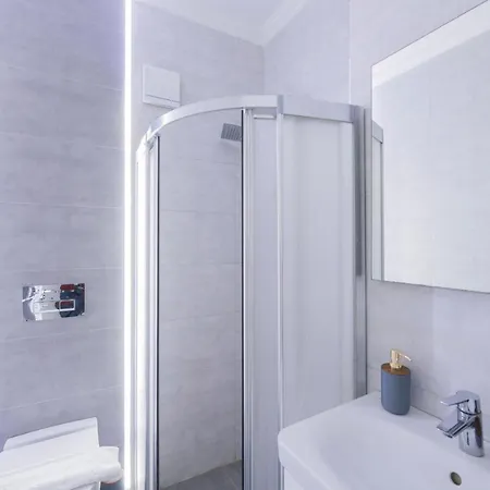 Peaceful 1 Bedroom Flat W/ac Near Taksim - 7 Min Walk Apartment *
